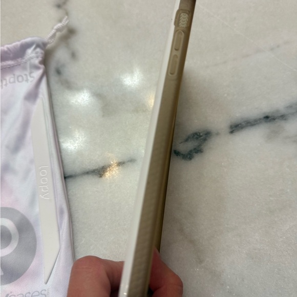 Loopy Original - iPhone Xs Max -
Opal | Iridescent Edition - Picture 3 of 8